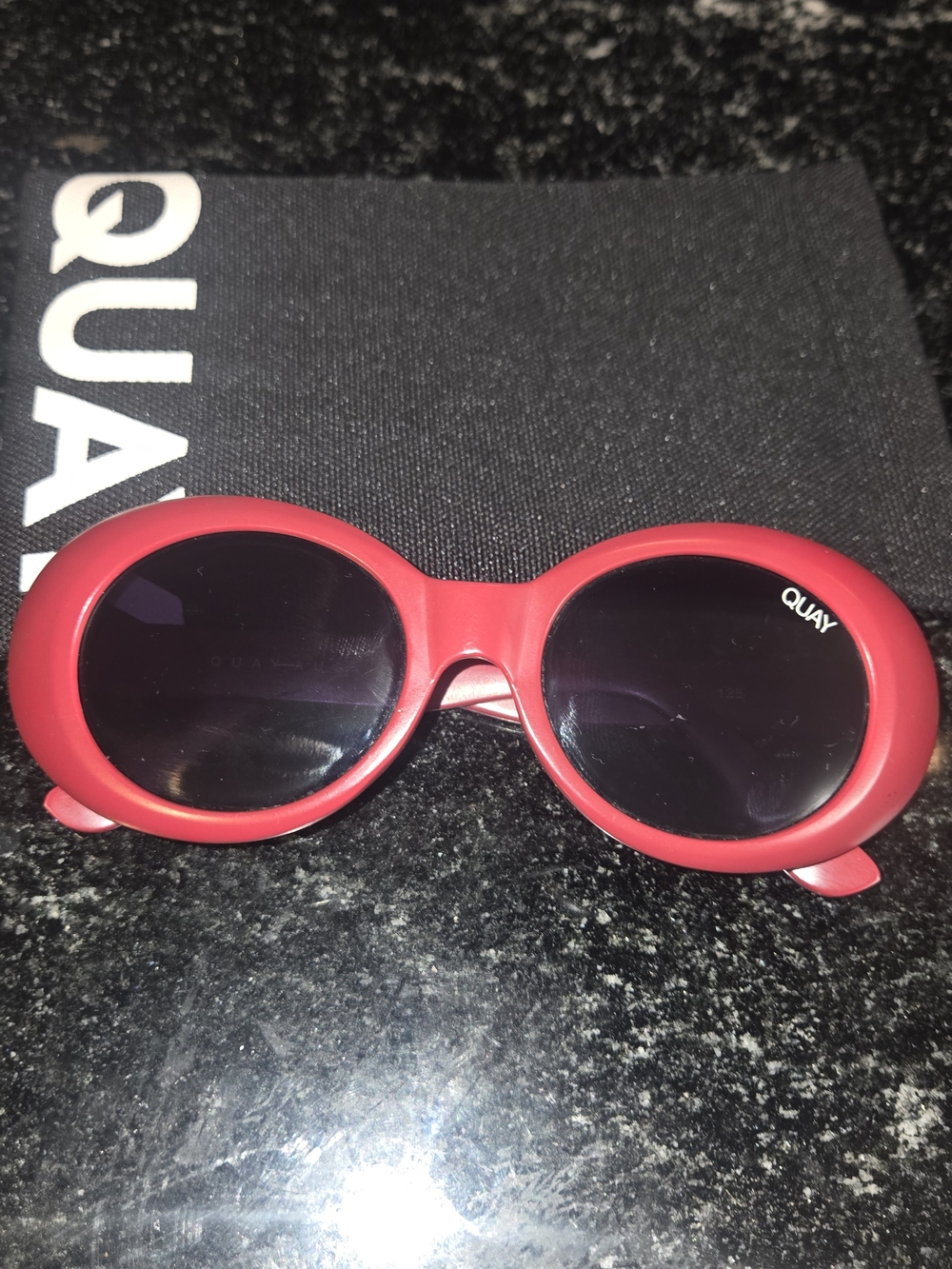 Quay Australia Pink Round-frame Sunglasses